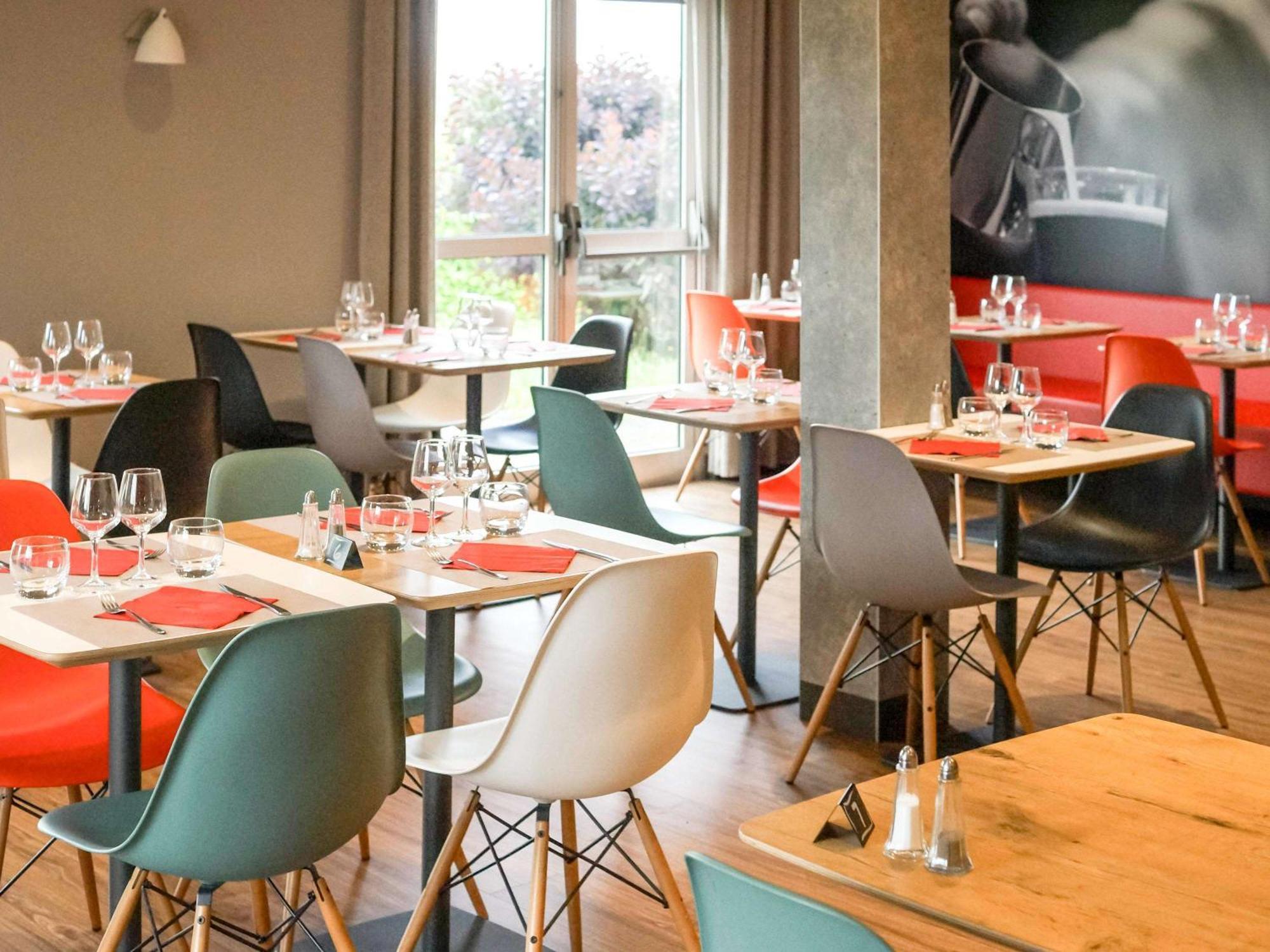 Ibis Vesoul Hotell Exteriör bild