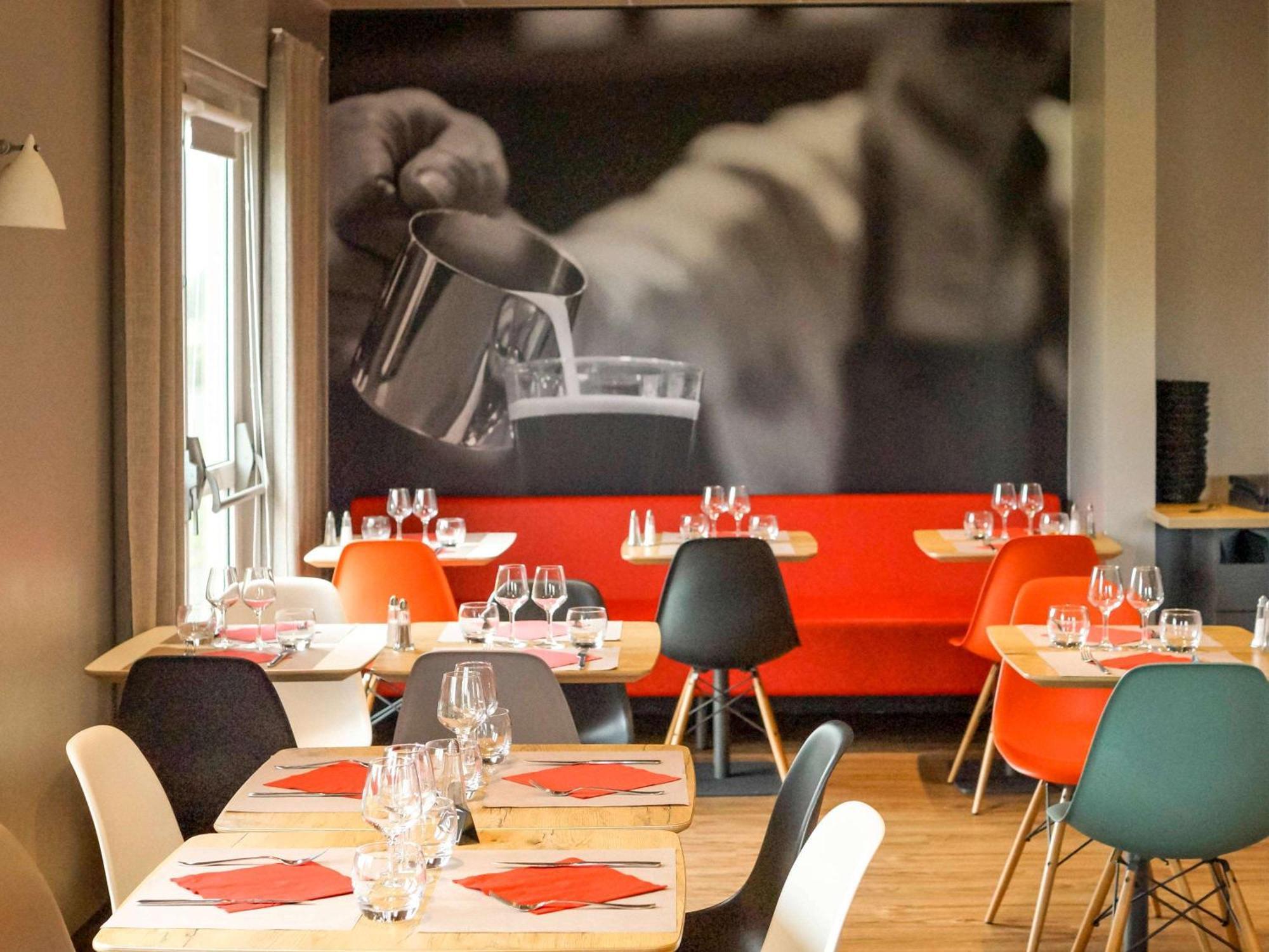 Ibis Vesoul Hotell Exteriör bild