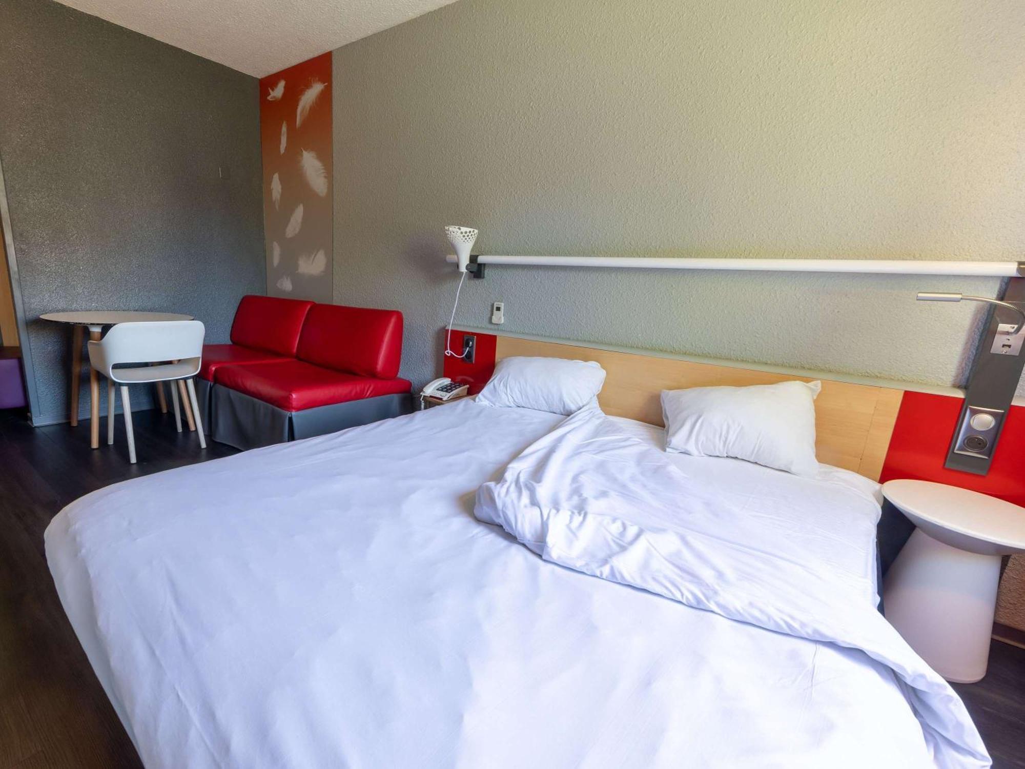 Ibis Vesoul Hotell Exteriör bild