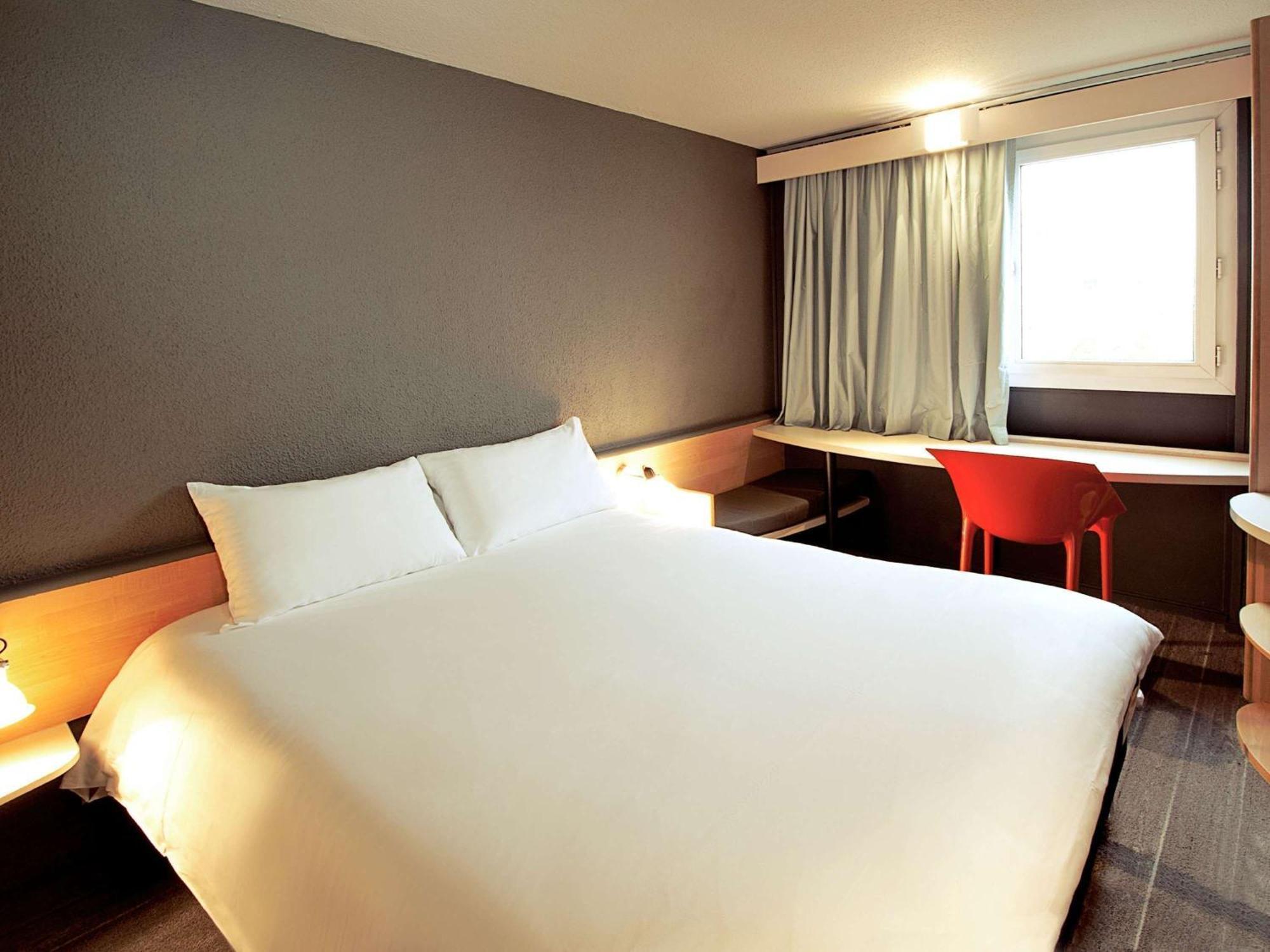 Ibis Vesoul Hotell Exteriör bild